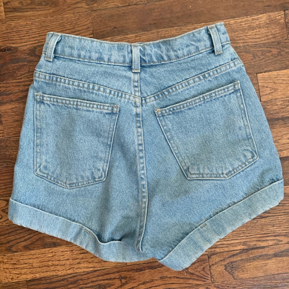 American apparel high waisted jean shorts :)